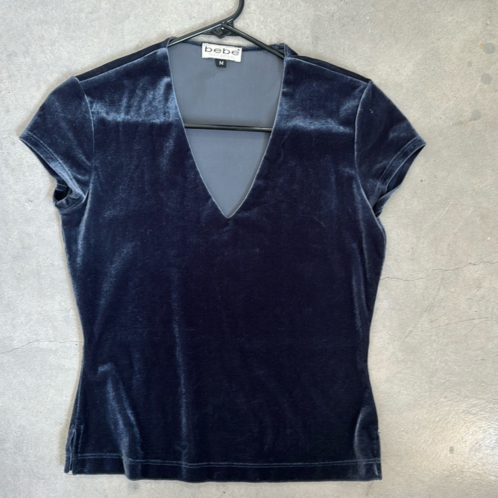 Vintage Bebe Moda v-neck top